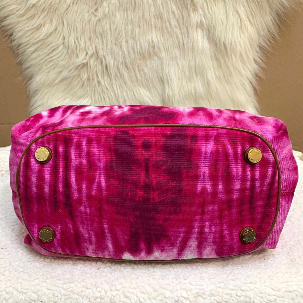 MICHAEL KORS MARINA Large Gathered Pink Tie-Dyed Canvas Drawstring Tassel Tote - Picture 6 of 15
